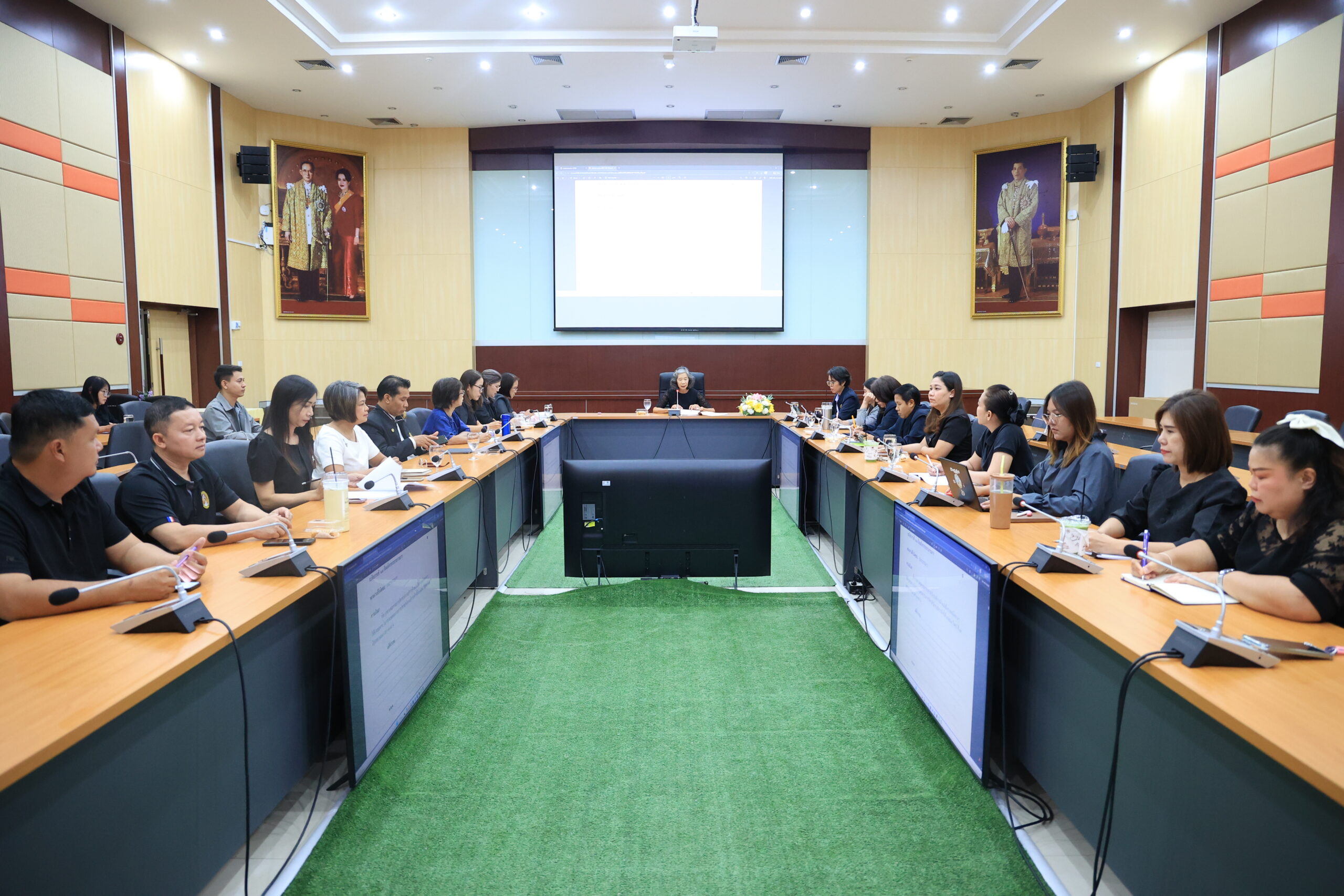 ประชุมคณะกรรมการบริหารสำนักงานอธิการบดี ครั้งที่ 3/2569